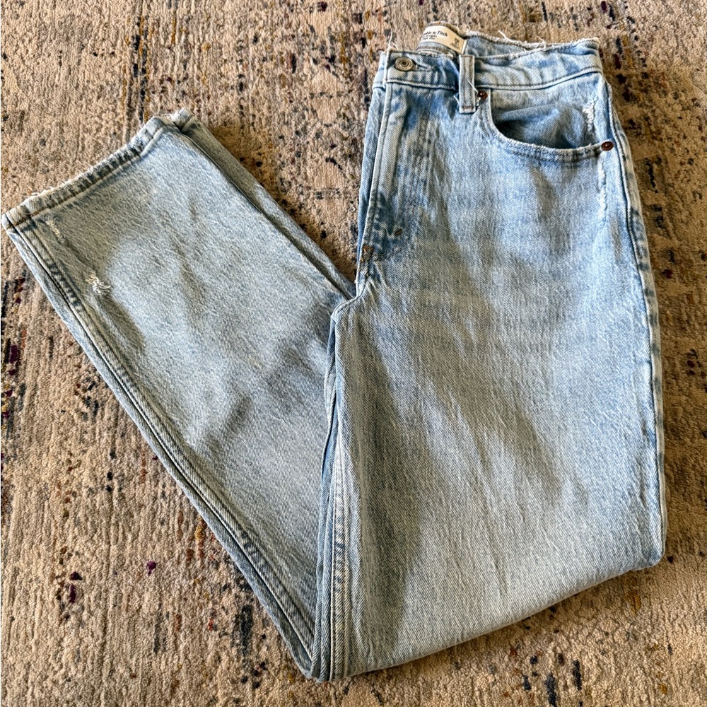 Abercrombie & Fitch 90s Straight Leg Jeans